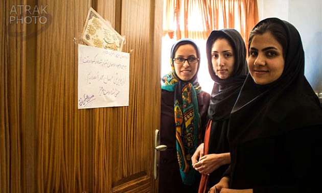 عکس: در خوابگاه دانشجویان دختر ایرانی چه می گذرد