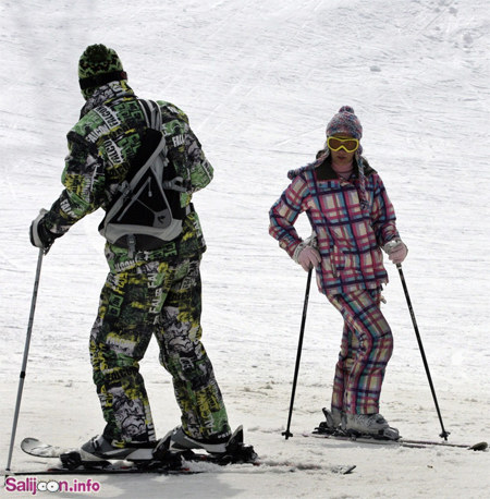 کشف حجاب در پیست اسکی تهران؟ تصاویر