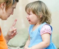اثرات منفی کتک زدن کودک